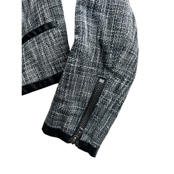H&M Black Crop Jacket Sz 2 Beaded Collar Tweed Full Zip Long-Sleeve Layering Top - Picture 3 of 8